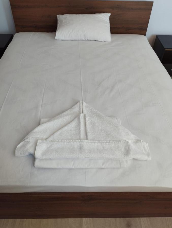Alfa Guest Rooms With Parking ヴァルナ エクステリア 写真