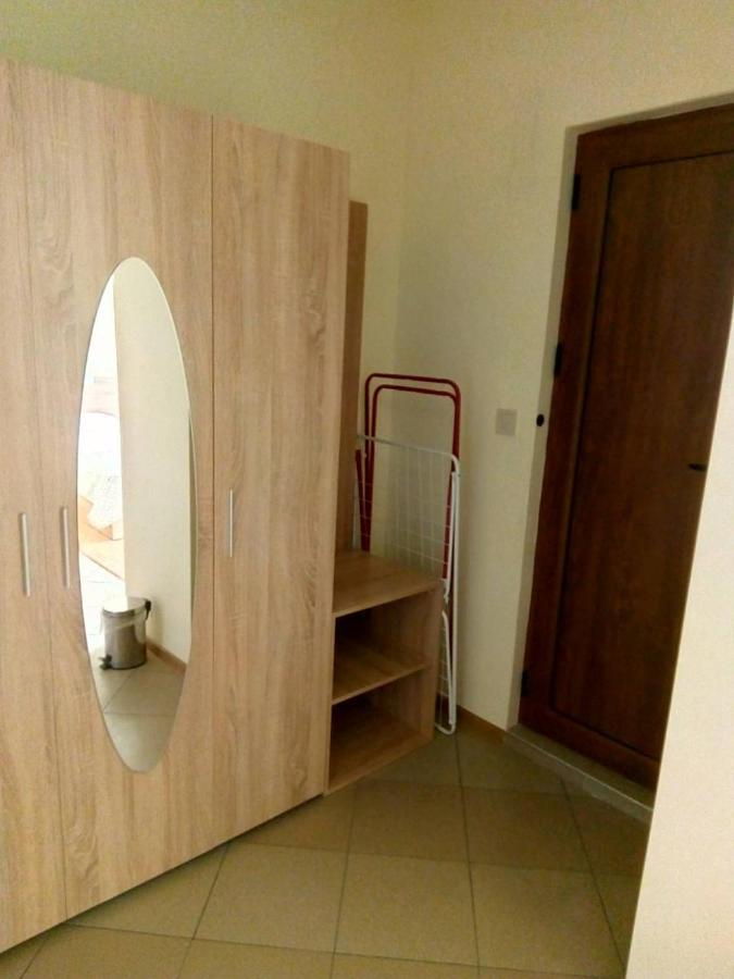 Alfa Guest Rooms With Parking ヴァルナ エクステリア 写真