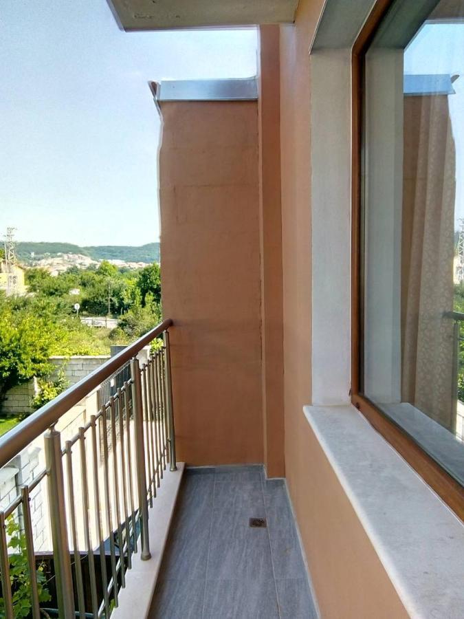 Alfa Guest Rooms With Parking ヴァルナ エクステリア 写真
